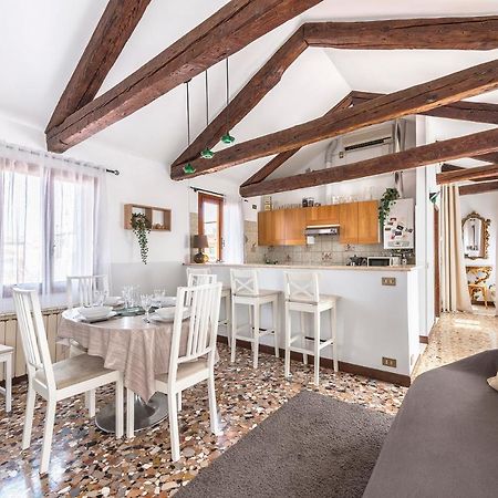 Colombina Like At Home 3 Bedrooms Fully Equipped Air Conditioned Венеція Екстер'єр фото