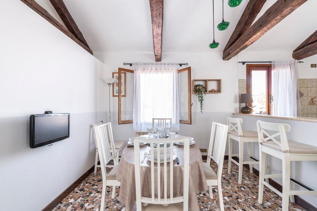 Colombina Like At Home 3 Bedrooms Fully Equipped Air Conditioned Венеція Екстер'єр фото