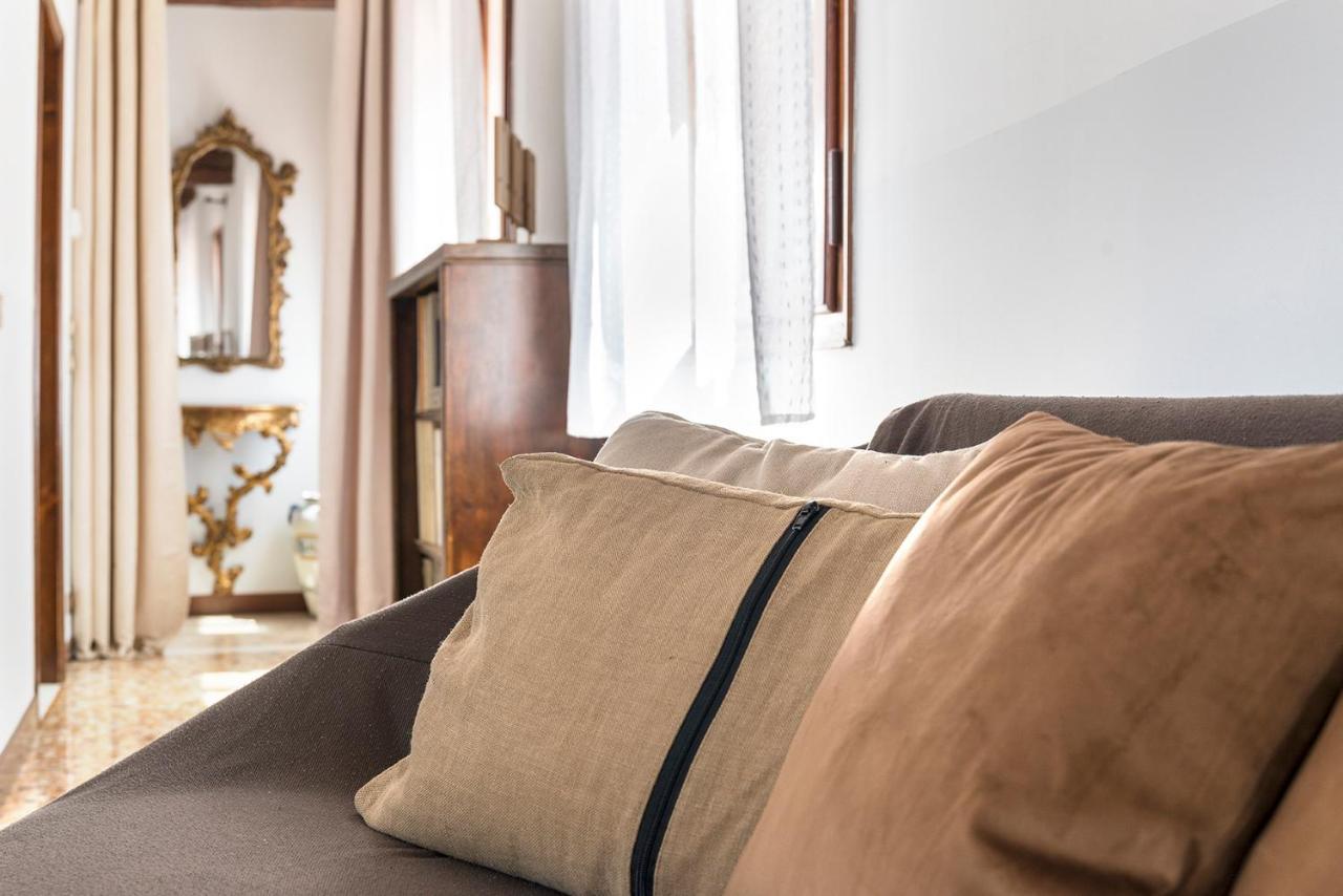 Colombina Like At Home 3 Bedrooms Fully Equipped Air Conditioned Венеція Екстер'єр фото