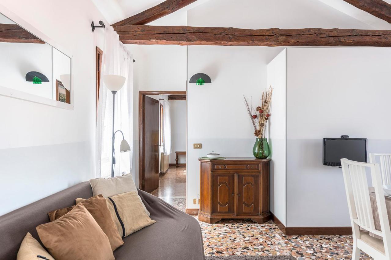 Colombina Like At Home 3 Bedrooms Fully Equipped Air Conditioned Венеція Екстер'єр фото