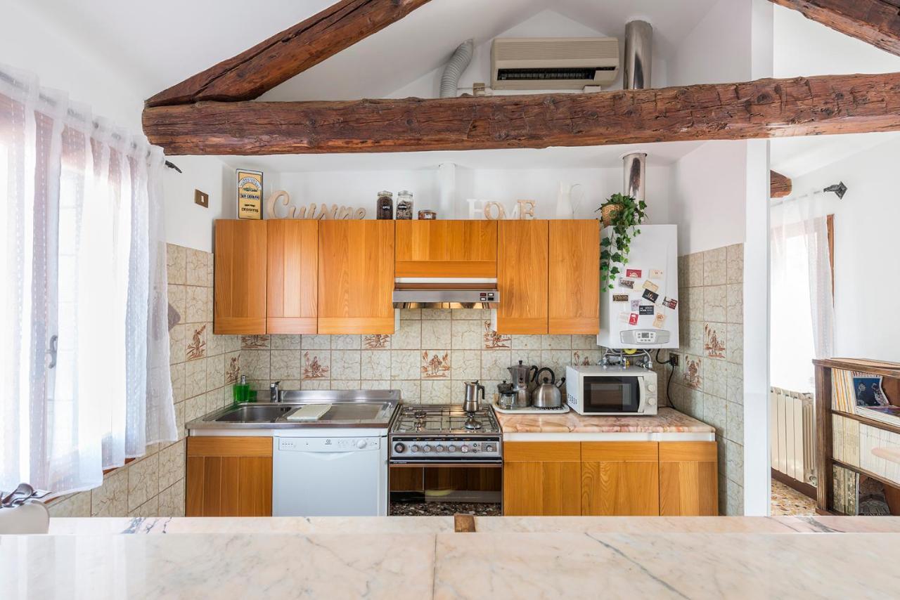 Colombina Like At Home 3 Bedrooms Fully Equipped Air Conditioned Венеція Екстер'єр фото
