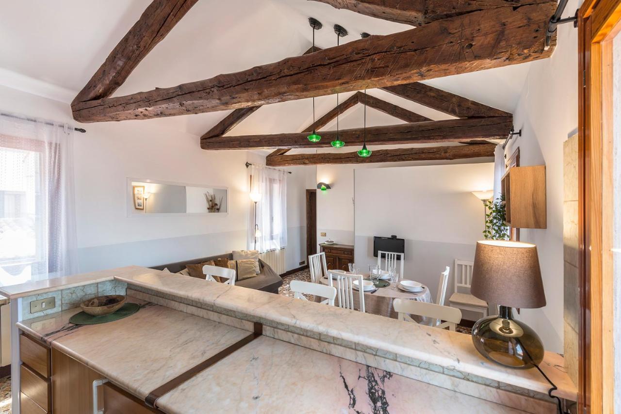Colombina Like At Home 3 Bedrooms Fully Equipped Air Conditioned Венеція Екстер'єр фото